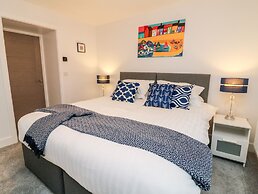 1 Arlington Villas