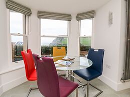 1 Arlington Villas