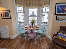 Apartment 4