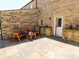 1 Barn Cottages