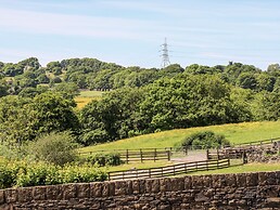 1 Barn Cottages