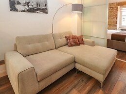 Over-under Cottage