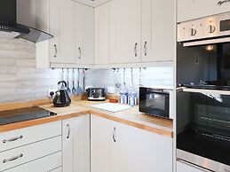 1 Stud Cottage
