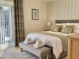 Larchwood Lodge