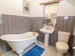 1 Jubilee Cottage