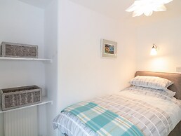 1 Jubilee Cottage