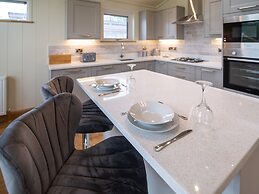 Otter Lodge