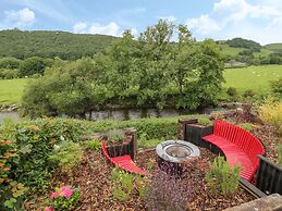 Bwthyn Dyfi