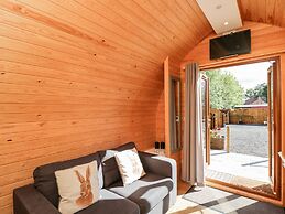 Halmore Pod