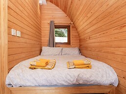 Halmore Pod