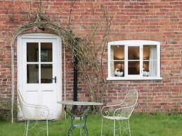 Wolvesacre Mill Cottage