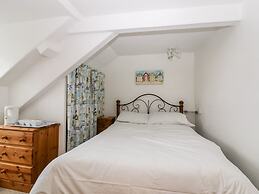 Trevena Lodge