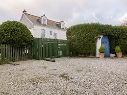 Trevena Lodge
