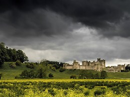 Whinstones at 4 The Villas