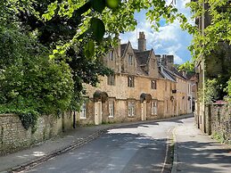 1A Erneston Crescent