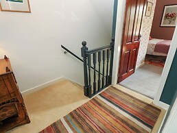 4 Ford Street