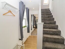Monterey Mews