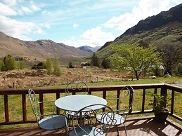 Rocky Mountain View Cottage