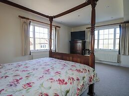 Groomes Country House