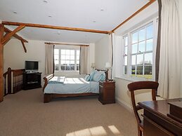 Groomes Country House