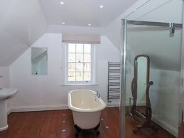 Groomes Country House