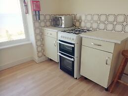 Llys Madoc, The Top Flat