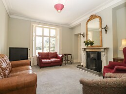 Milton Manor