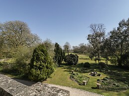 Milton Manor