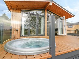 Ash Lodge