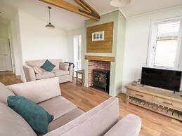 Ash Lodge