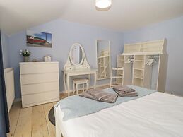 Spring Rose Cottage