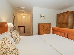 Oak Tree Cottage