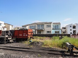 1 South Snowdon Wharf