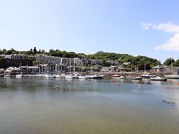 1 South Snowdon Wharf