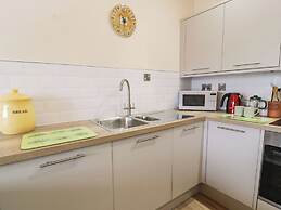 1 South Snowdon Wharf