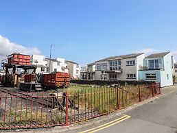 1 South Snowdon Wharf