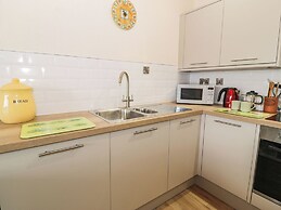 1 South Snowdon Wharf