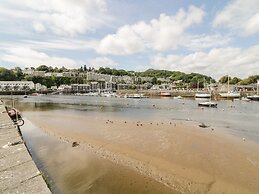 1 South Snowdon Wharf