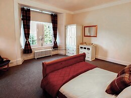 Auchentroig House