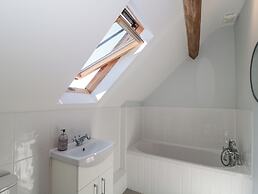 Swallows, 1 The Old Stables