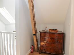 Swallows, 1 The Old Stables