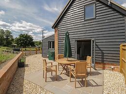 Kingfisher, 2 The Old Stables