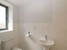 Kingfisher, 2 The Old Stables