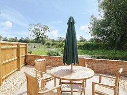 Kingfisher, 2 The Old Stables