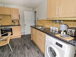 Byefield Lodge