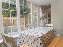 Wedgewood Cottage