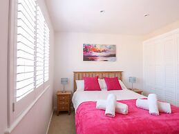 Harbour Hideaway