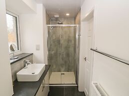 Tyddyn Sianel - Derw