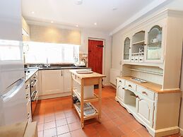 Compass Cottage