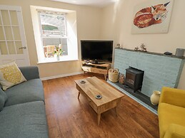 Rainforest Cottage